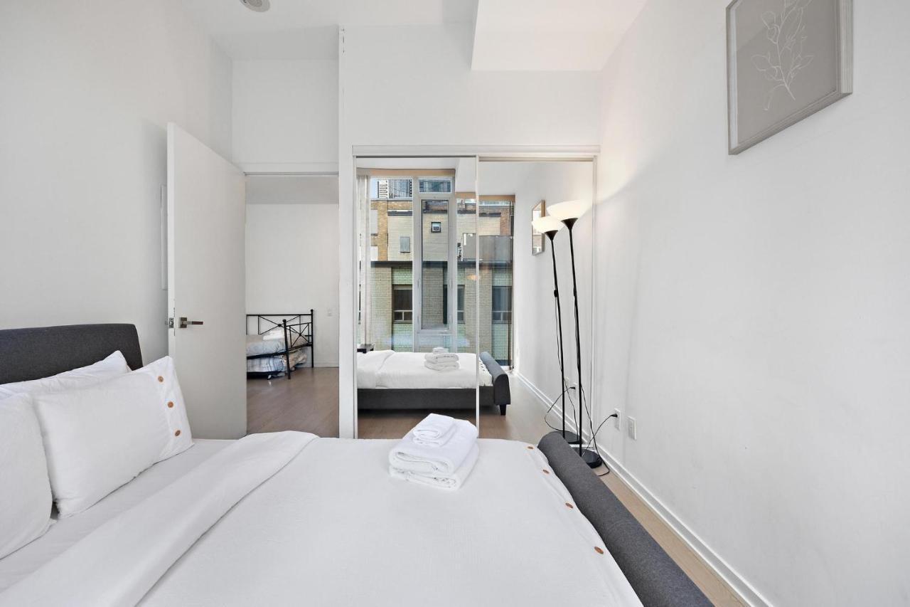 Trendy 1Bedroom Downtown Toronto Condo מראה חיצוני תמונה